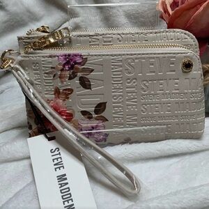Steve Madden Floral Logo Wristlet Wallet Cream Zip Clutch NWT